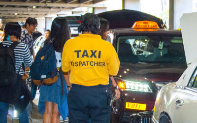 Are There Taxis Waiting at Honolulu Airport?