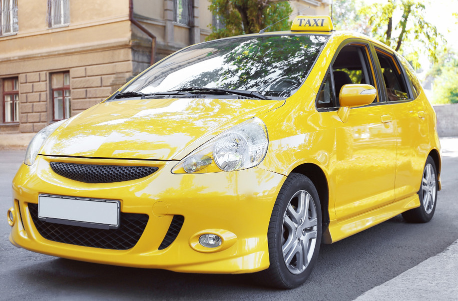 taxis are readily available in Honolulu